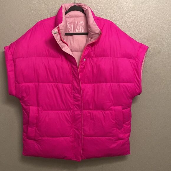 NWT-UGG-Light pink/hot pink-reversible Sydnee puffer vest- oversized-Size large - Picture 3 of 15